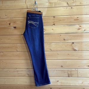 Wrangler Aura Bootcut Women’s Jeans Size 8 Midrise